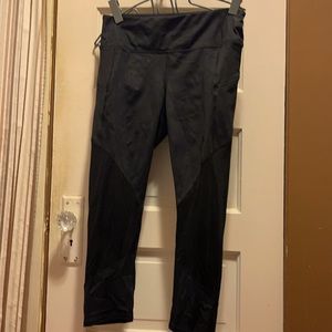 Athleta workout capris